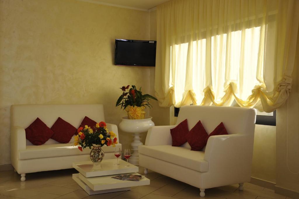 Hotel Fantasy ริมินี ภายนอก รูปภาพ